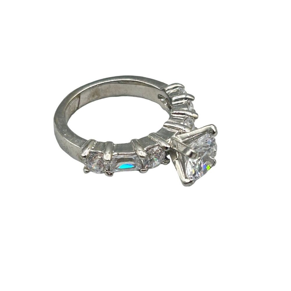 Elegant Silver Tone Ring with Glass Stones Size 7 Sparkly Solitaire Ring